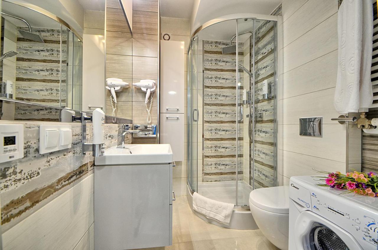 Apartament Niebieski Z Tarasem Щирк Екстериор снимка