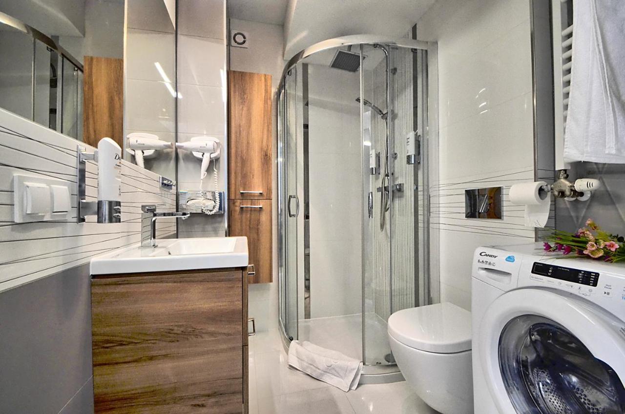 Apartament Niebieski Z Tarasem Щирк Екстериор снимка